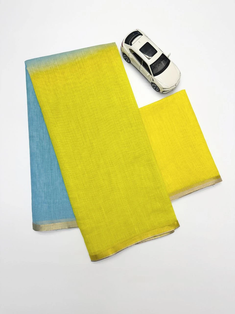 Soft Linen Digital Print Saree with Gold Zari Border & Matching Blouse | 6.30 Meter