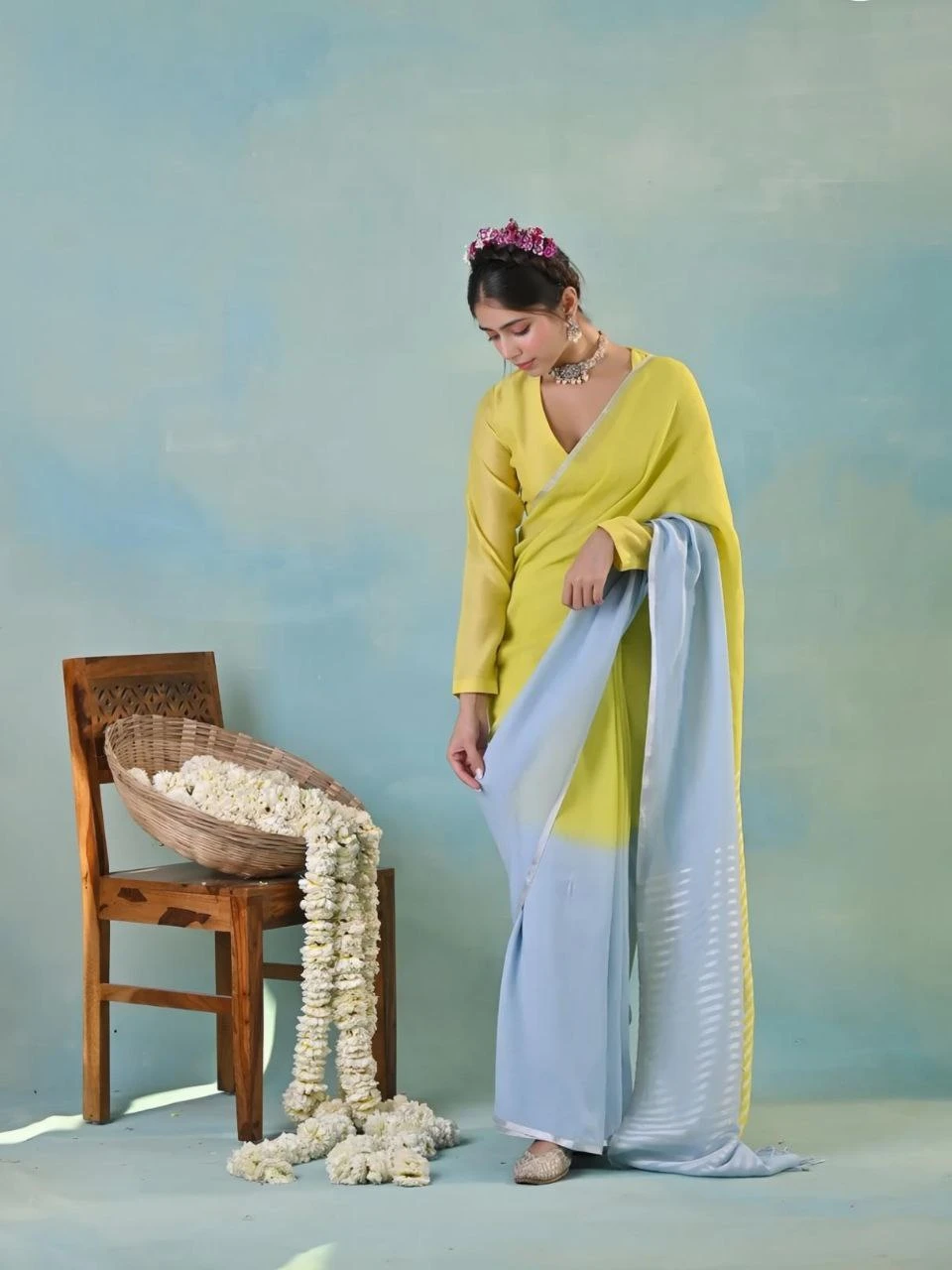 Soft Linen Digital Print Saree with Gold Zari Border & Matching Blouse | 6.30 Meter
